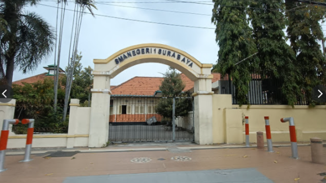 SMA terbaik di Jawa Timur